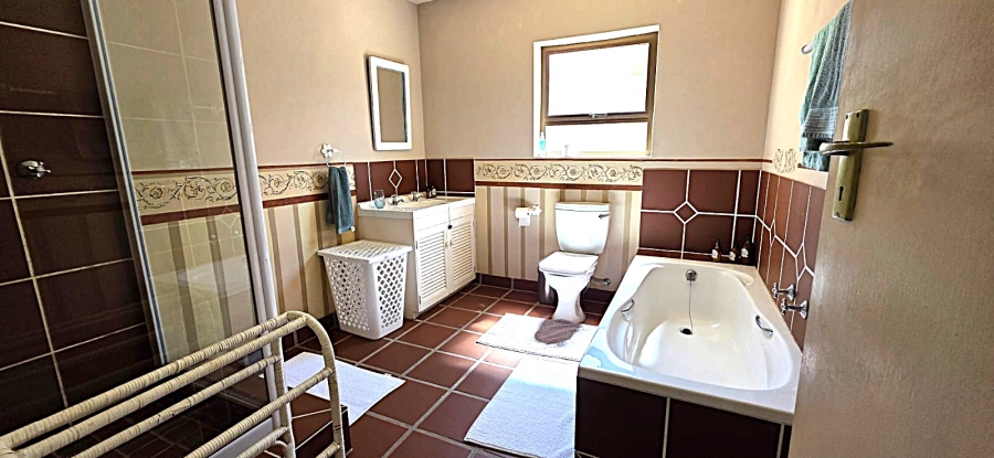 4 Bedroom Property for Sale in Vermont Western Cape